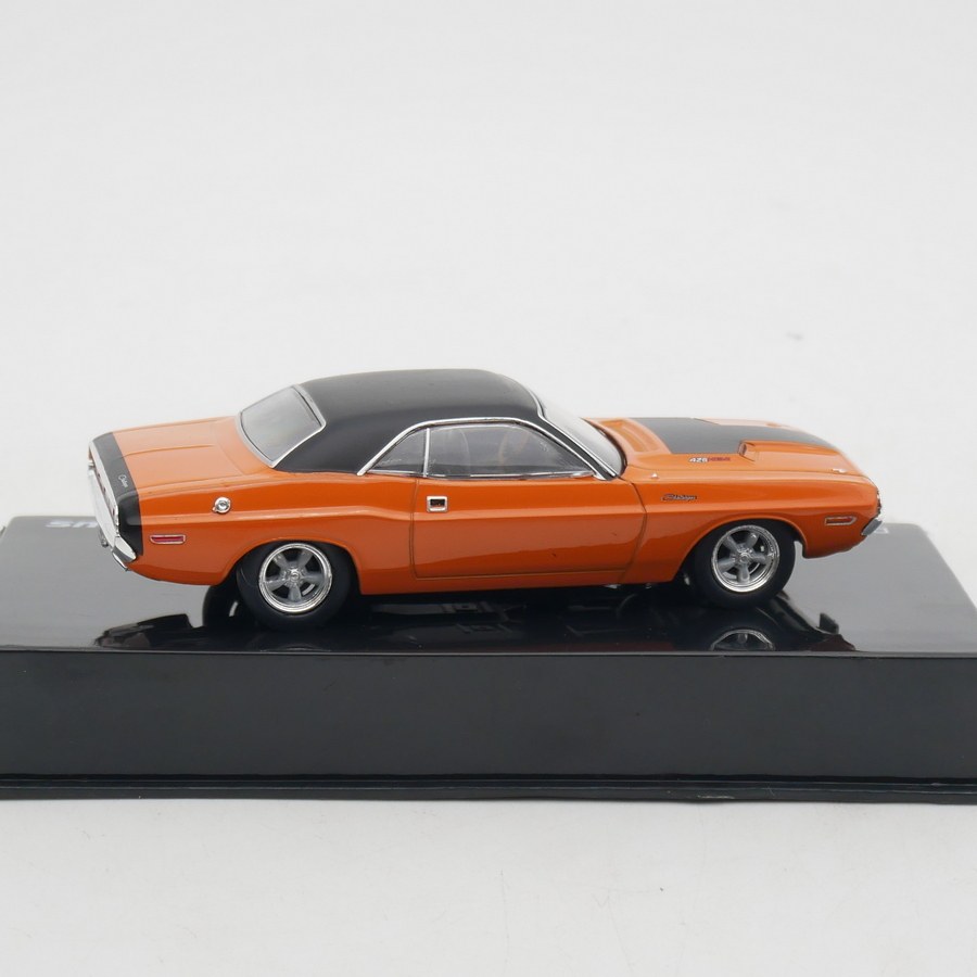 Model Mobil Dodge Challenger R - Movies ulasan dan harga